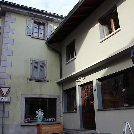 B&B La Baraque Le Châble Exteriör bild