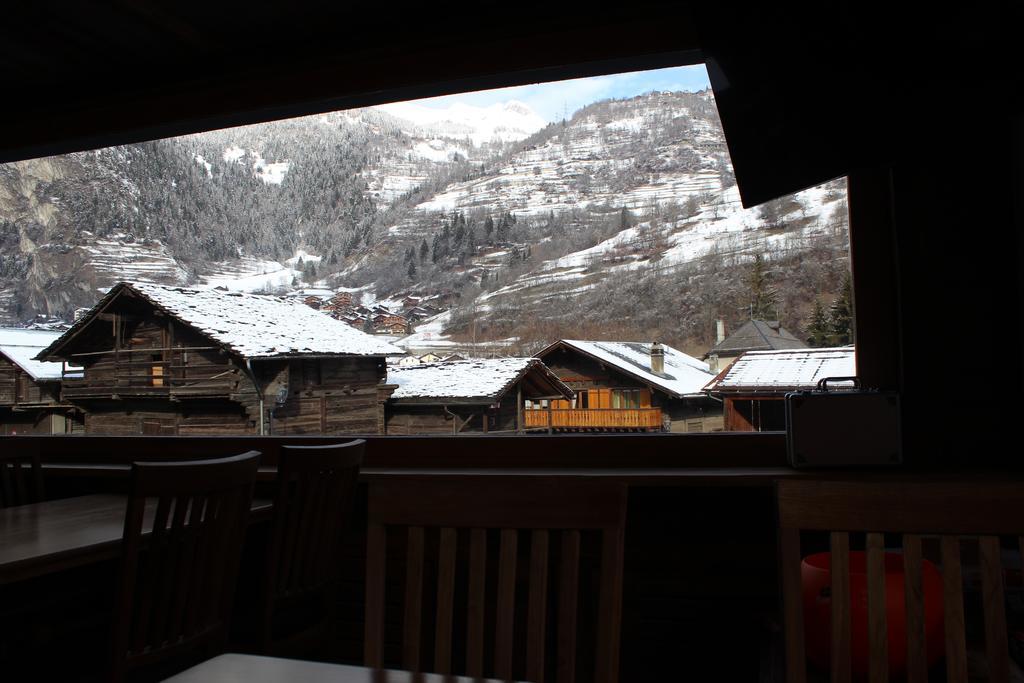 B&B La Baraque Le Châble Exteriör bild